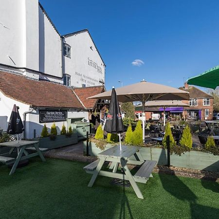 The Littleton Arms Hotel Penkridge Exterior photo